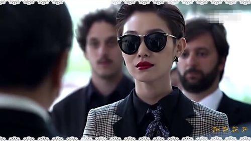 女首富衣锦还乡,荣耀回归,助力家乡发展新篇章 第2张 女首富衣锦还乡,荣耀回归,助力家乡发展新篇章 第2张